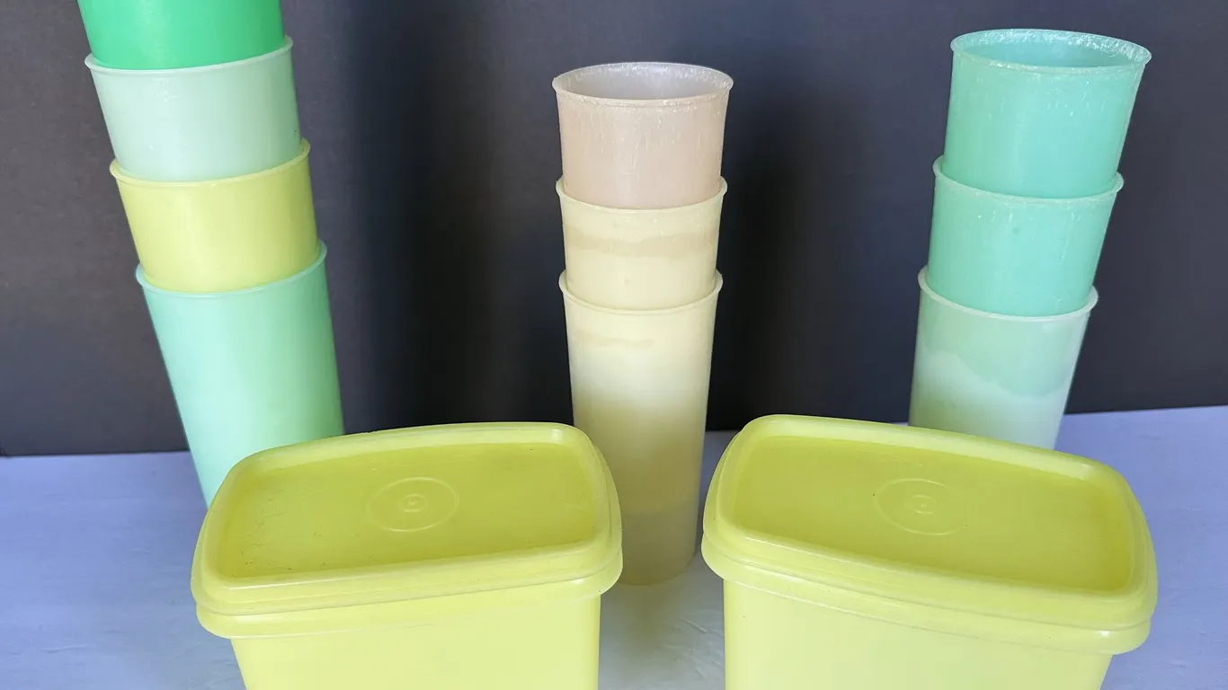 Tupperware Yellow Space Savers & Tumblers