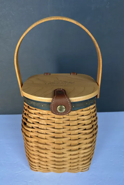 Longaberger Collectors Club 5 Yr Anniversary Handled Combo Basket Purse.