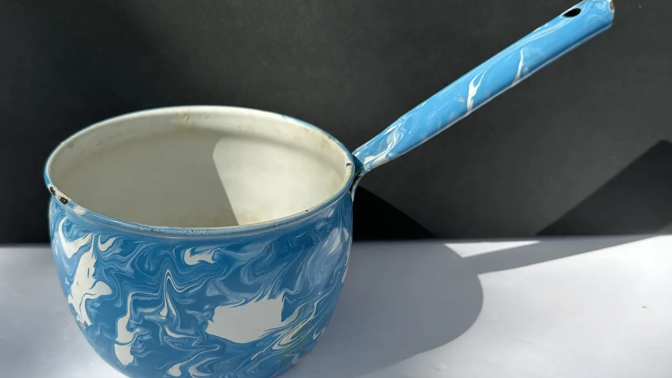 Antique Blue & White Swirl Enamelware/Graniteware Sauce Pan