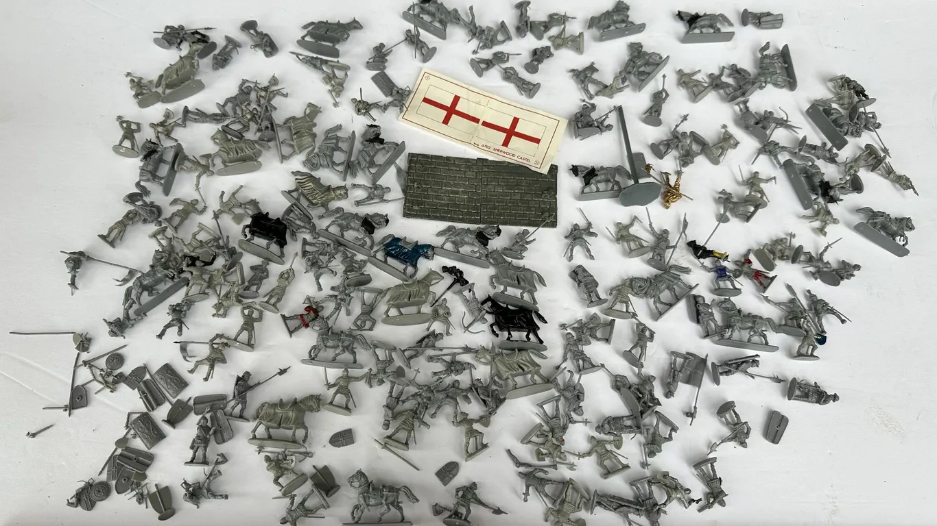Medieval 1" Jousting Knights Horses Armor Figures