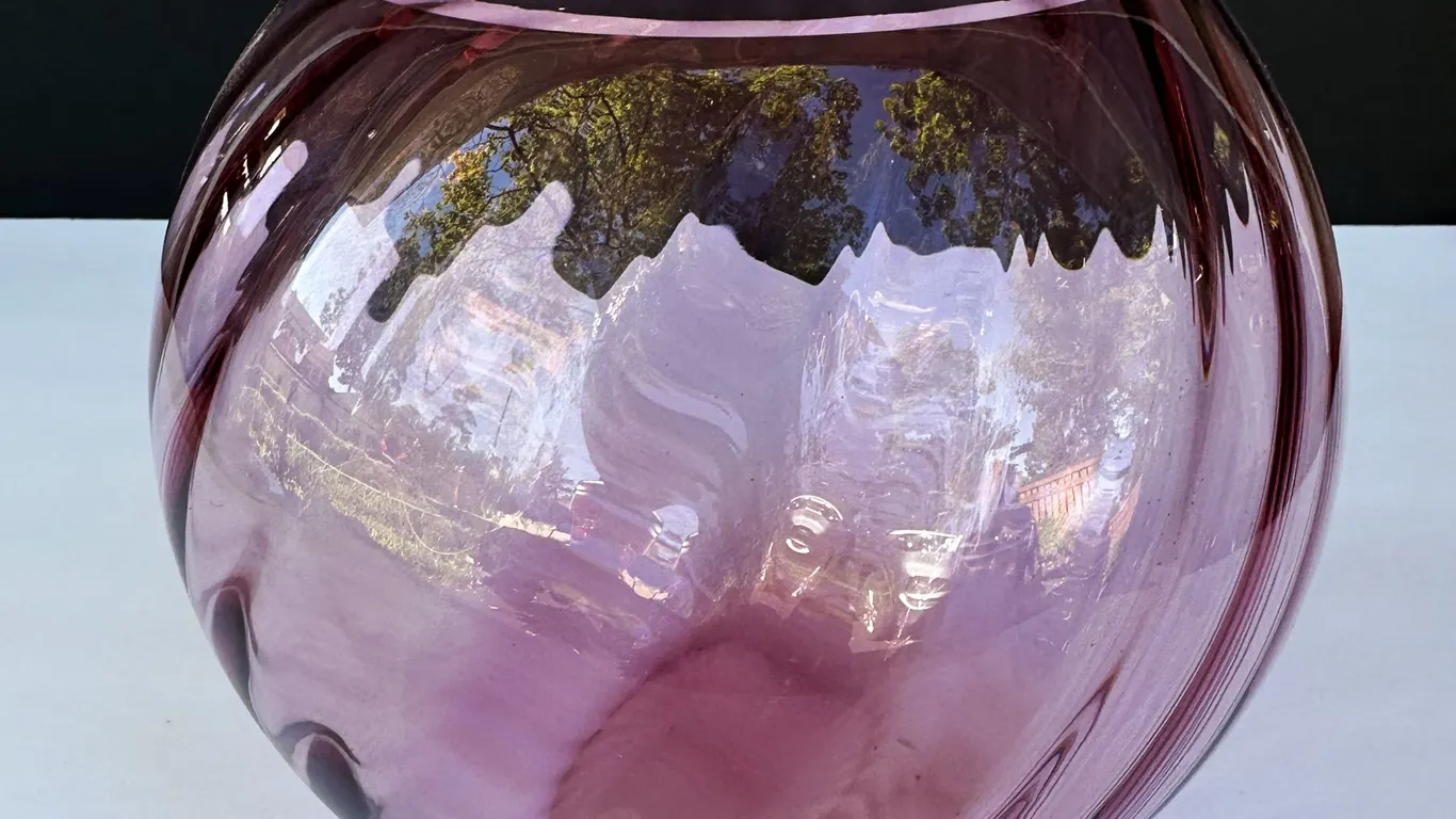 Vintage Pilgrim Glass Cranberry Swirl Optic 8" Rose Bowl