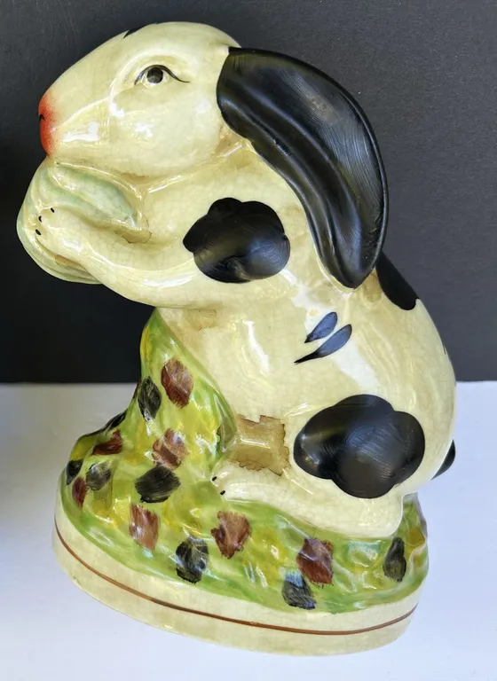 Staffordshire Style Rabbit Bunny Ceramic Figurine