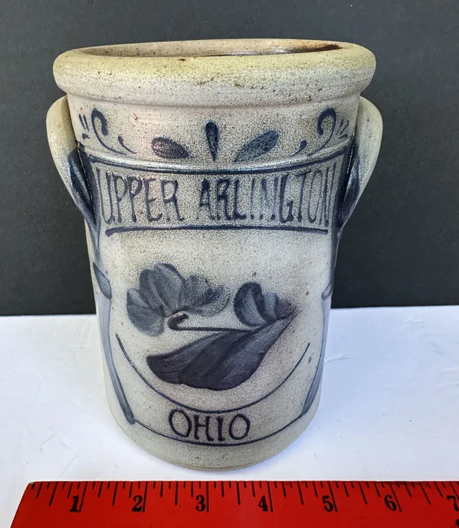 Rockdale Union Salt Glazed Upper Arlington Ohio 7.25" Handled Crock