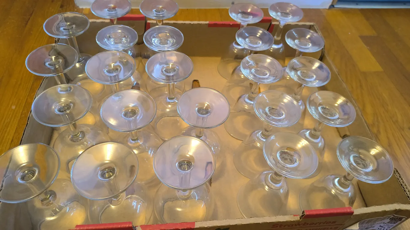 Libbey Embassy Glass x8 & Glass Goblet x14