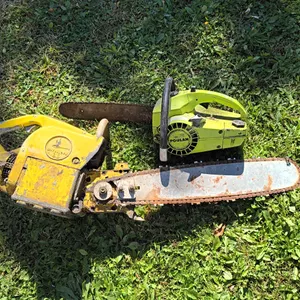 Mcculloch 35 & Super 250 Poulan Chainsaws