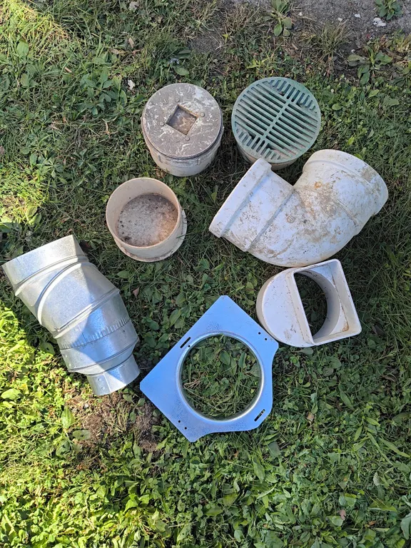 Mixed Lot of PVC Drainage Fittings & Galvanized Ducting Components: 6" Swear Drain SCH.40 Parts