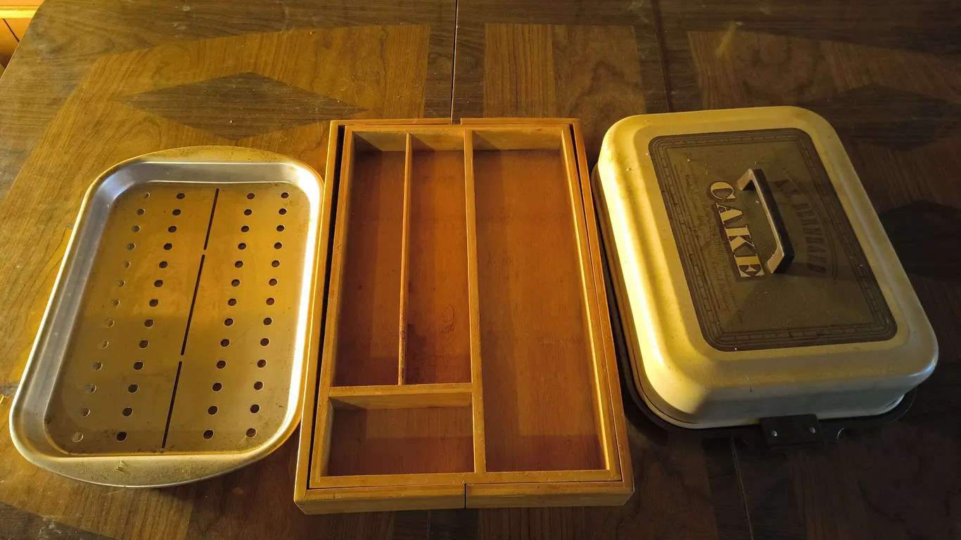 Vtg Kromex A.K. Bernhard Metal Cake Box Carrier, Wood Drawer Tray & Sifter Insert Lot