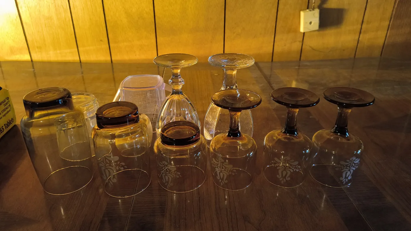 Vintage Pfaltzgraff Village brown Etched Glass Wine Goblet/Water Various Glass & Other