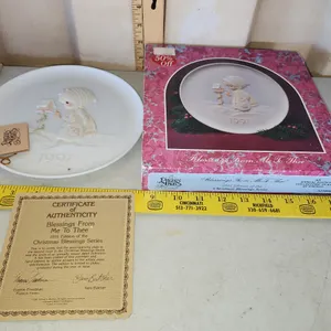 1991 Precious Moments "Blessings From Me To Thee" Collector Plate In Box