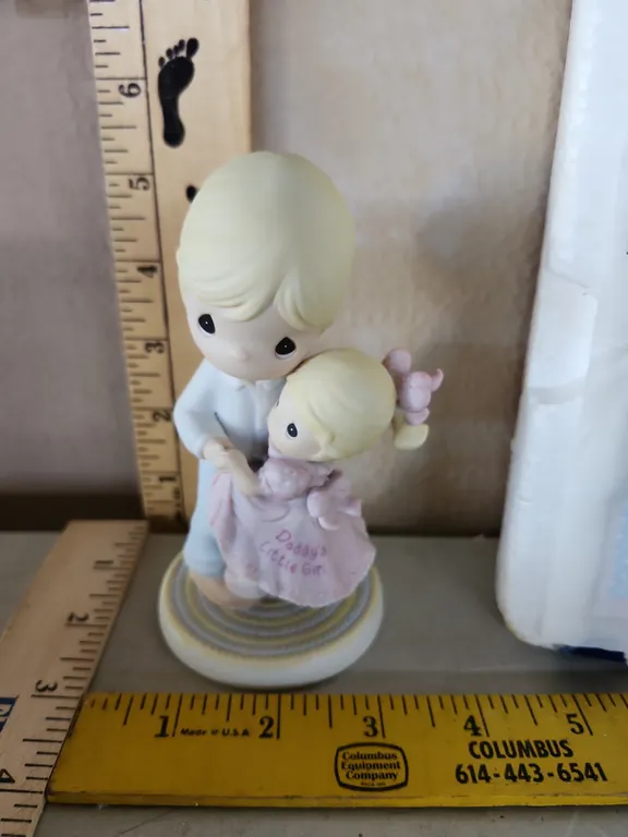 2007 Precious Moments "Daddys Little Girl" Figure