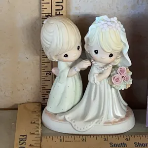 2004 Precious Moments "Beautiful & Blushing My Baby's Now A Bride" Figure