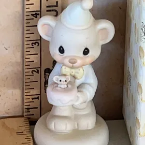 1994 Precious Moments "Wishing You A Happy Bear Hug" Figure In Box