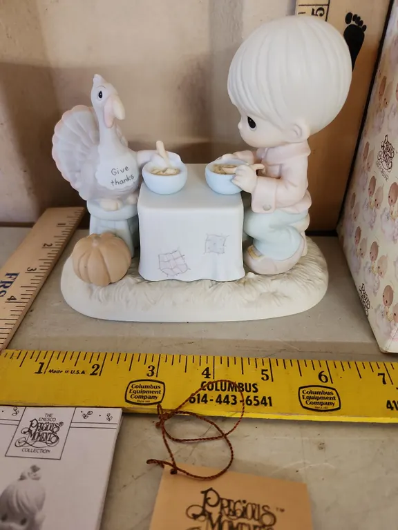 1989 Precious Moments "Thank You Lord For Everything" Figure In Box