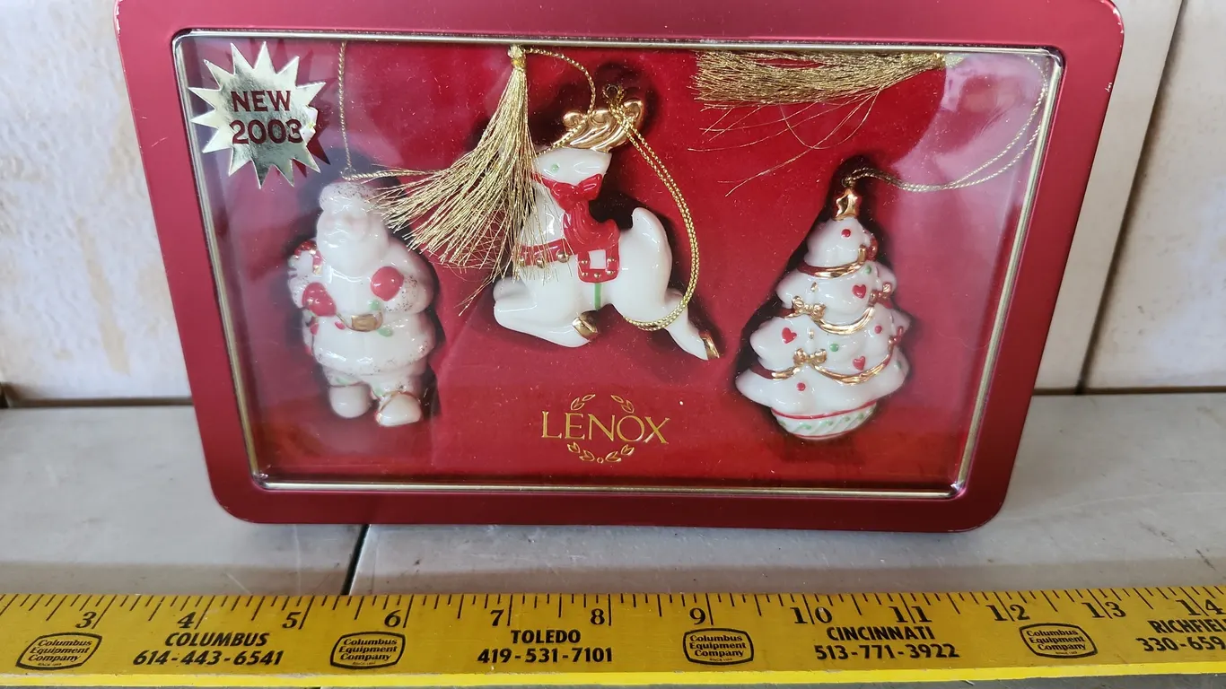 2003 Lenox 3 Pc Porcelain Ornaments W/Tin