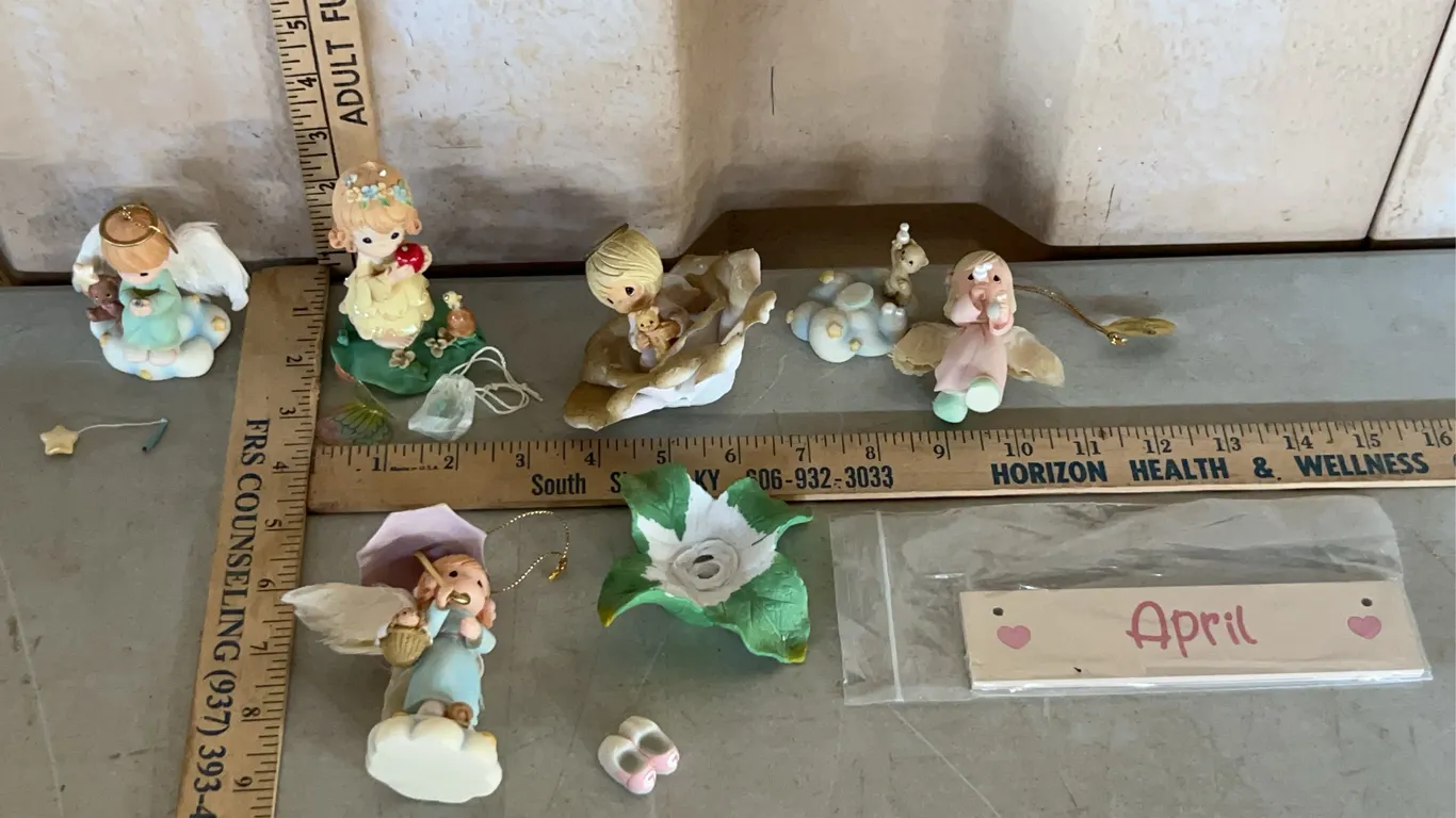 5 Precious Moments Figurines- Need Repairs