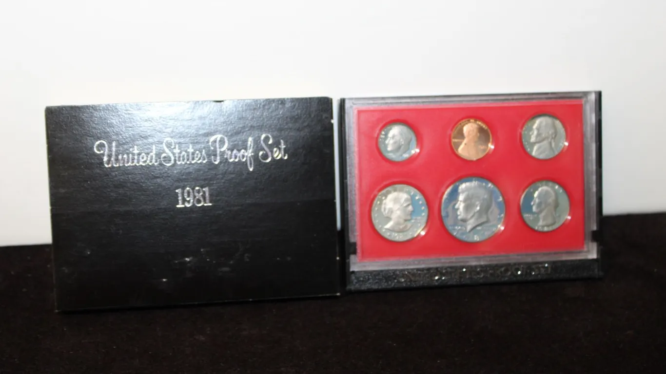 1981 U.S. Mint Proof Coin Set