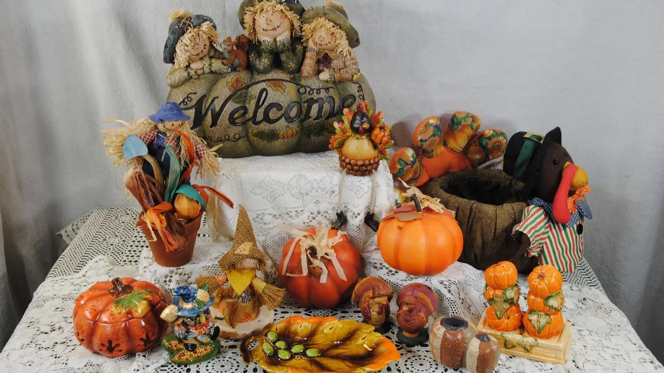 Fall Thanksgiving Decor