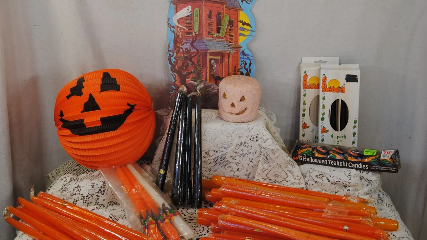 Vintage Die-Cut Decorations