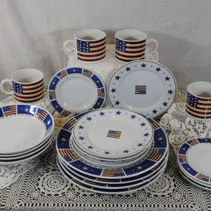 Patriotic Dish Set