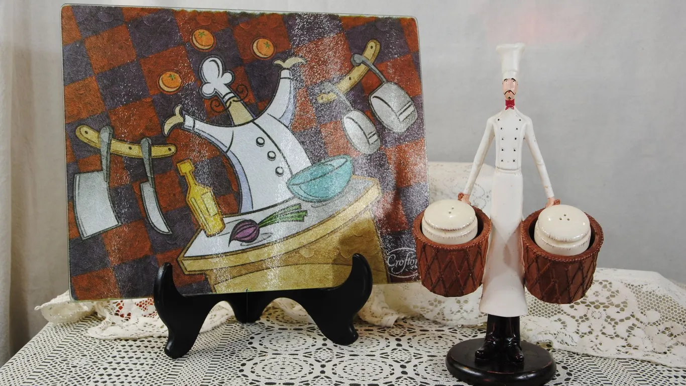 Kitchen Glass Cutting Board