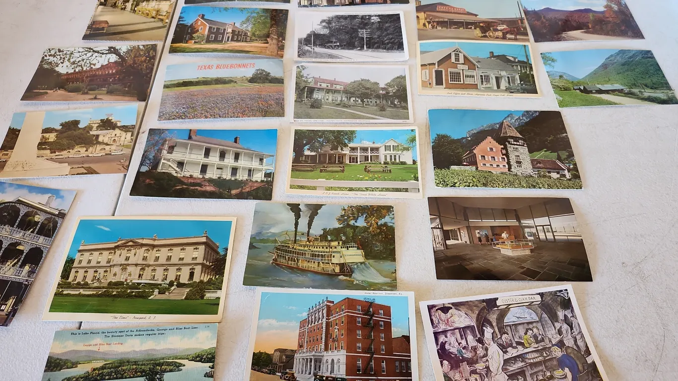 25 Vintage Postcards, See Photos