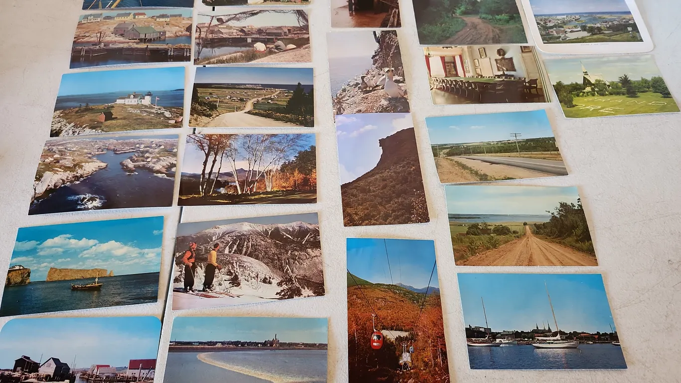 25 Vintage Postcards, See Photos