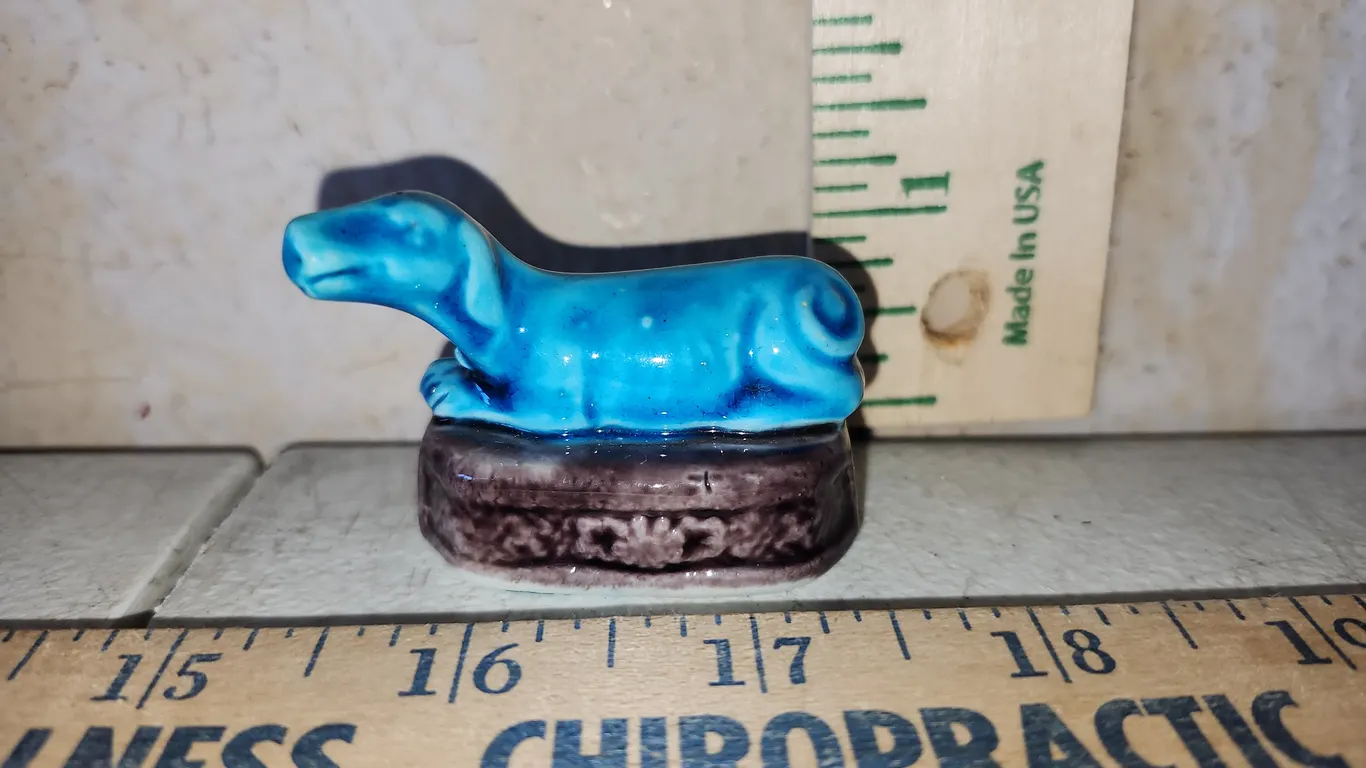Vintage/Antique Chinese Mud Dog Figurine