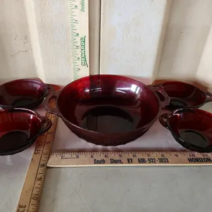 Vintage Anchor Hocking Royal Ruby Coronation Serving Bowl/Berry Bowl Set
