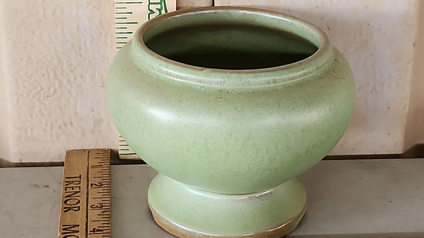 Vintage Frankoma 22A Pottery Planter 5.5"X4"