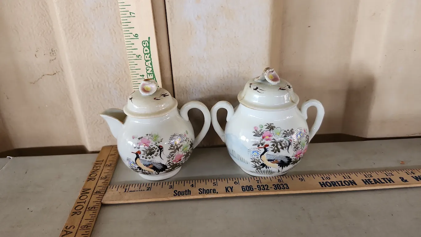 Vintage Porcelain Hand Painted Japanese Kutani Sugar & Creamer-1 Lid Has Been Repaired/Damaged