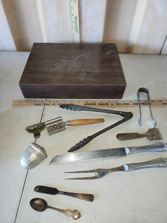 Vintage Flatware Box & Assorted Kitchen Utensils, See Photos