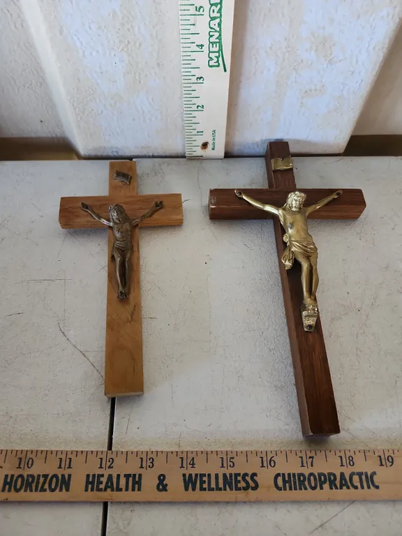 2 Vintage Wooden Crosses W/Plastic Jesus & Metal Jesus