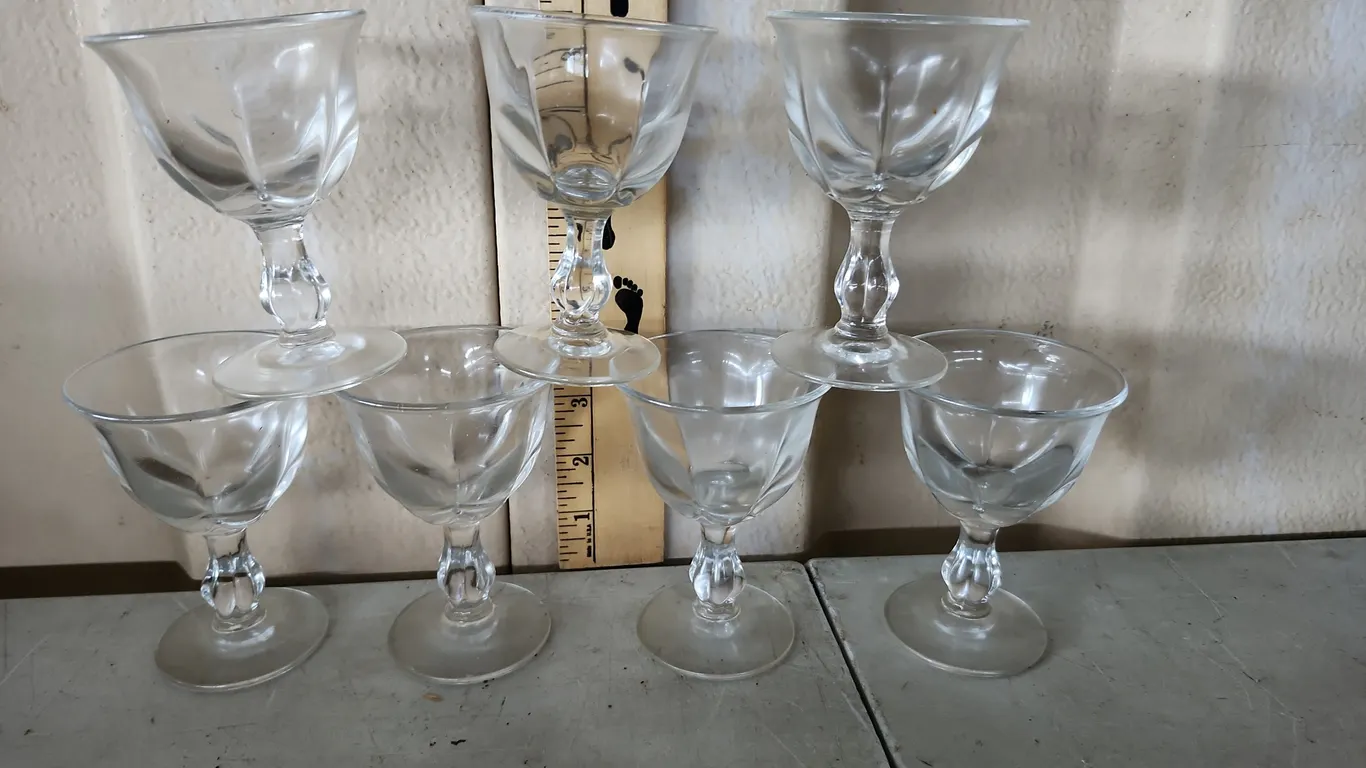 Vintage Heavy Pressed Clear Liquor/Cocktail Glasses 4" Tall