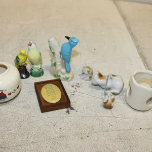 Bird Figurines & Decor