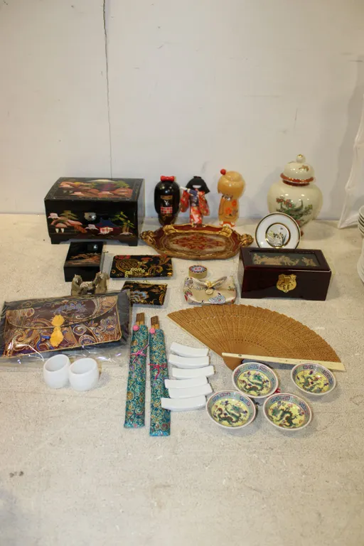 Asian Décor & Tableware