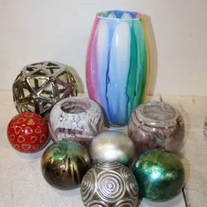 Art Glass & Décor