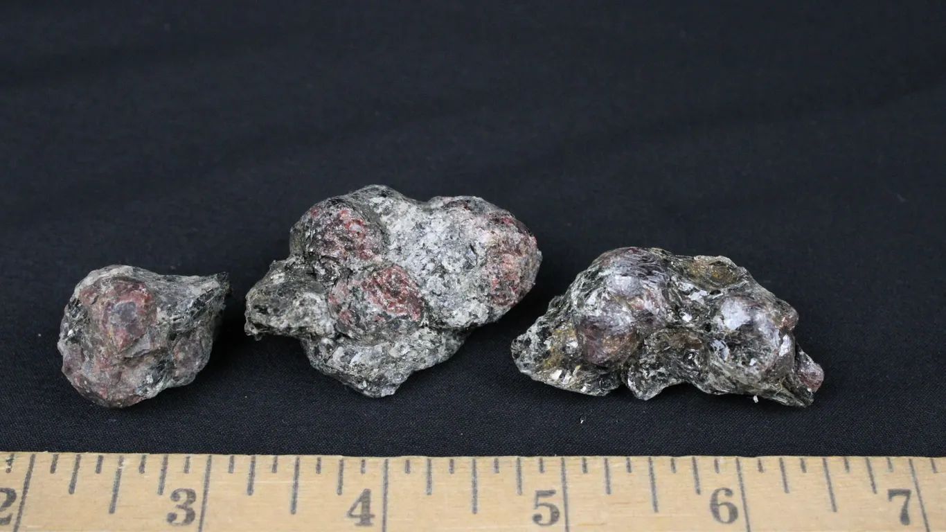 Garnet Specimens, 3 oz