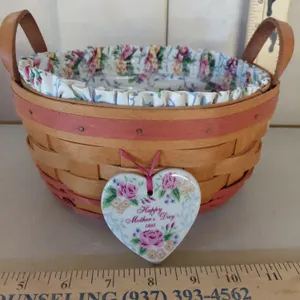 1995 Longaberger Mothers Day Basket W/Liner, Protector, & Tie On 9"X8"X4"