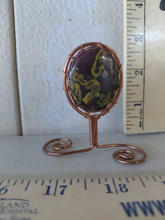Copper Wired Stand W/Fruit Jasper Stone
