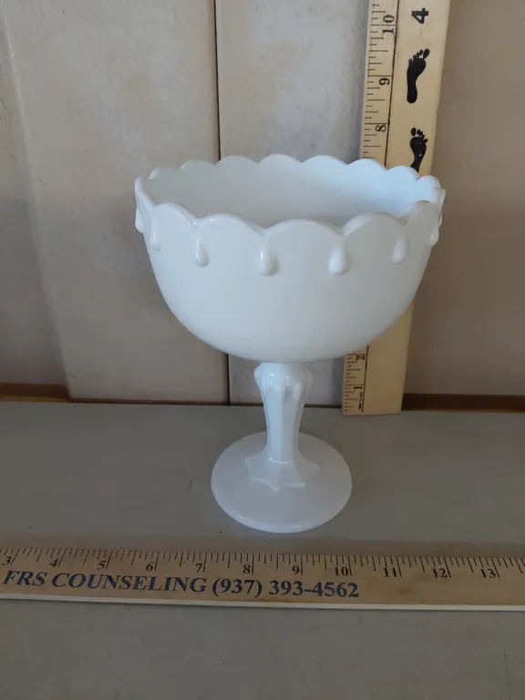 Vintage Indiana Glass Teardrop Milk Glass Pedestal Compote 5.5"X7.5"