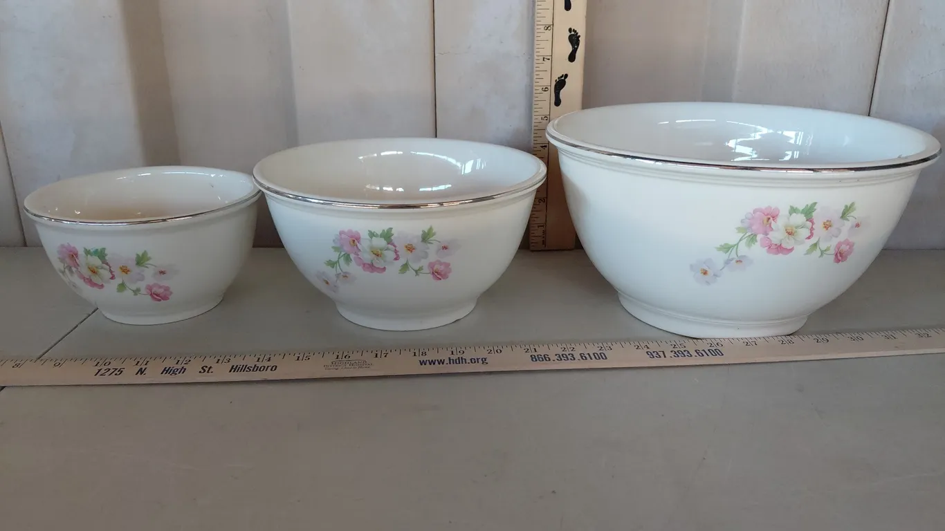Vintage Homer Laughlin U.S.A. Virginia Rose Mixing Bowls, Biggest 10.5"X5.5" (Smaller 2 Bowls Have M