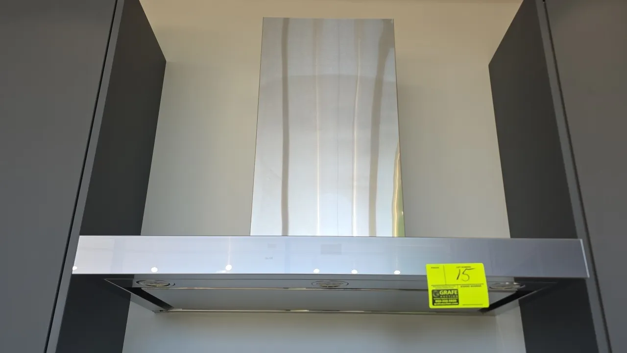 General Electric UVW9361SL1SS stainless steel range hood vent. Features electronic touch controls, Chef Connect, 3 LED work lights, mesh grease filter