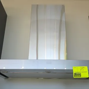 General Electric UVW9361SL1SS stainless steel range hood vent. Features electronic touch controls, Chef Connect, 3 LED work lights, mesh grease filter