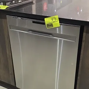 GE Profile PDP715SYN4FS built-in top control dishwasher. Features stainless steel finish with pocket handle, top hidden controls, three rack levels in