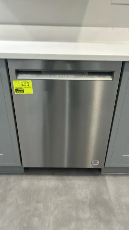 KitchenAid KDFE104HPS1 built-in dishwasher. Features stainless steel exterior, stainless steel interior tub, integrated pocket handle, upper and lower