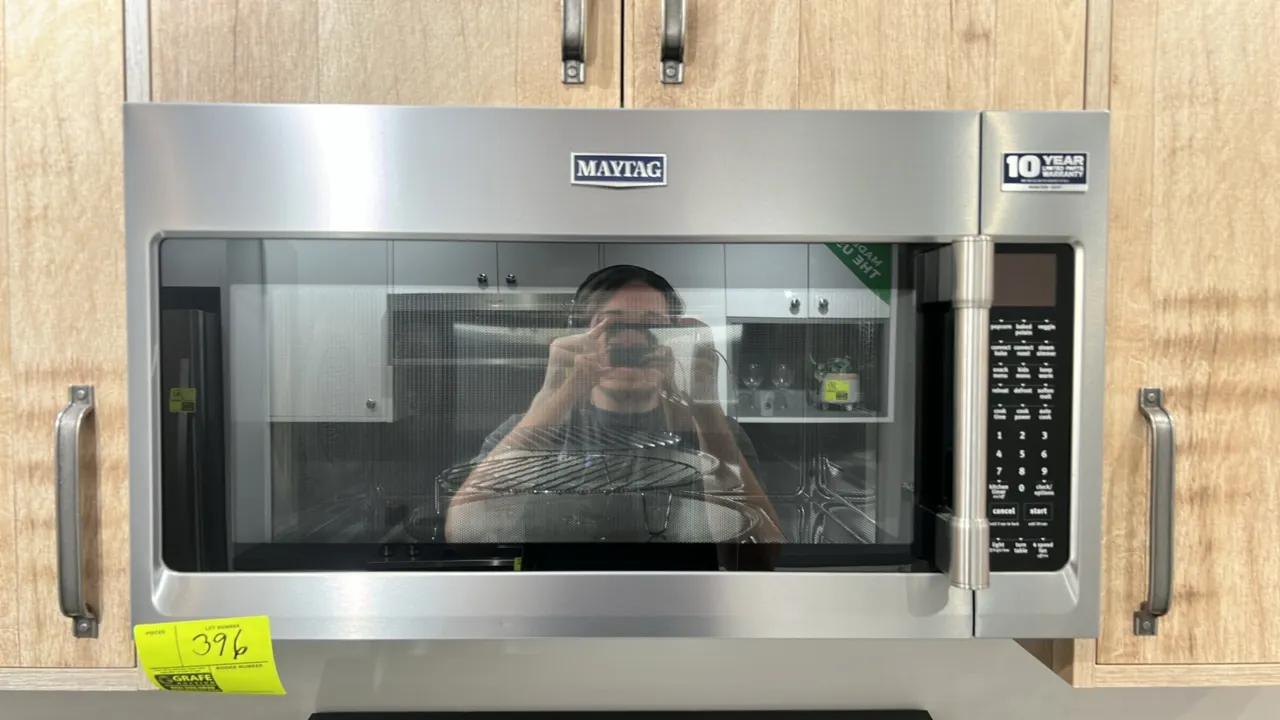 2021 Maytag MMV6190FZ04 over-the-range convection microwave oven. Features stainless steel exterior and cavity, convection bake and roast modes, digit