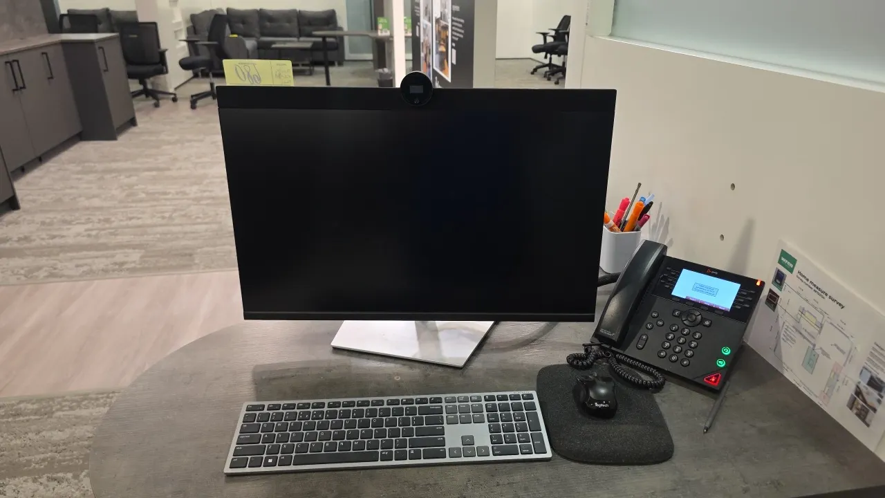 2024 Dell P2724DEB 27" monitor. Features integrated pop-up camera and adjustable stand. Includes wireless keyboard and Logitech wireless mouse. S/N: C