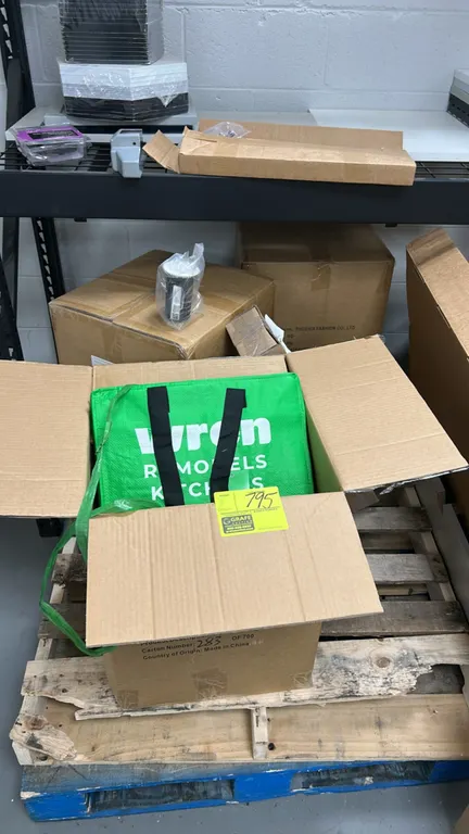 Wren Kitchens insulated cooler bags. Includes (3) boxes of green branded cooler tote bags with dual black carry handles.