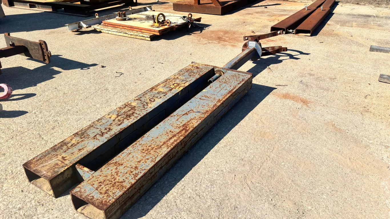 HEAVY DUTY FORK EXTENSIONS FOR KOMATSU 530M AND SPOOLS