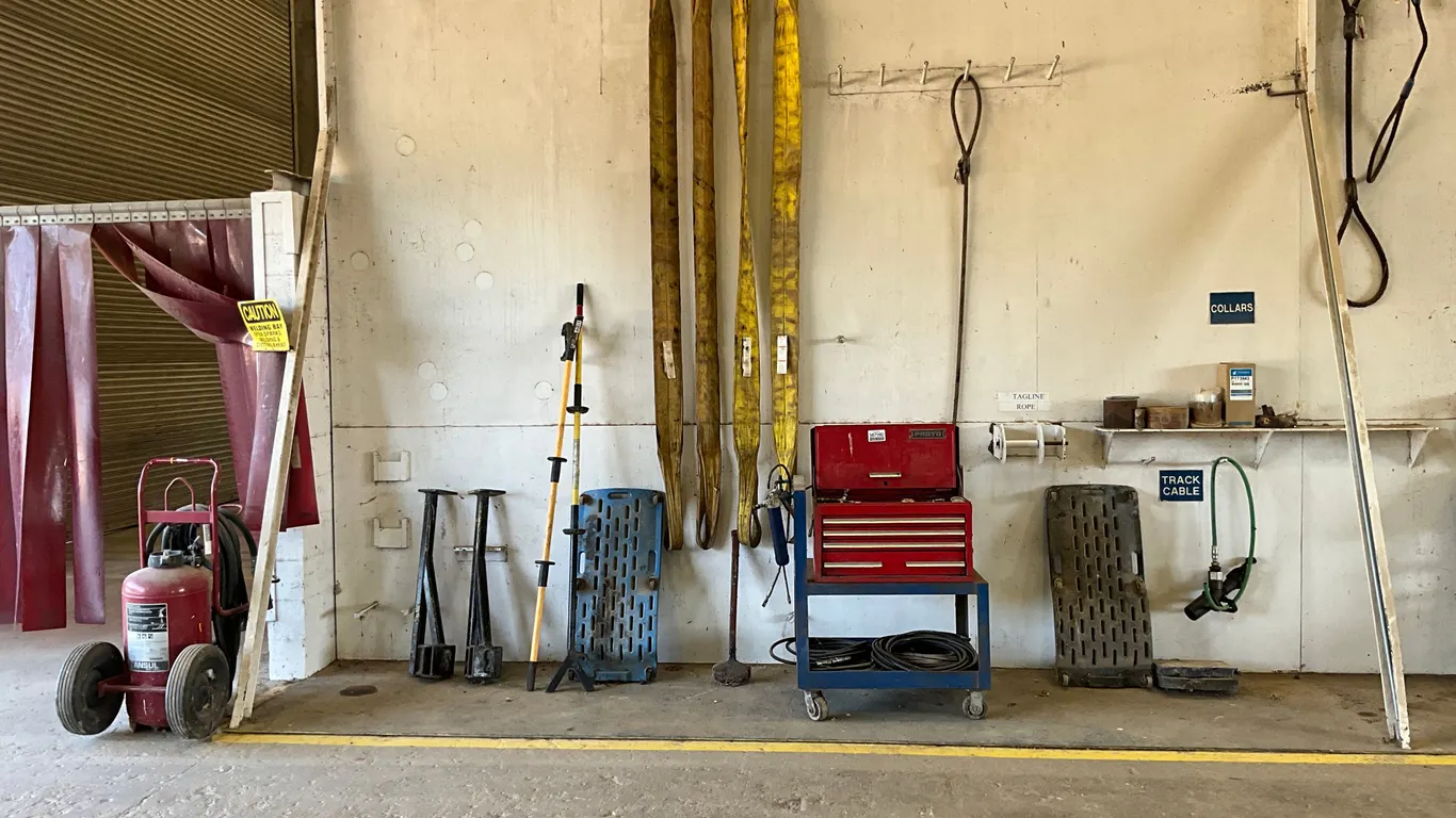 NITROGEN CHARGING STATION WITH SLINGS, AND VARIOUS SHOP TOOLS